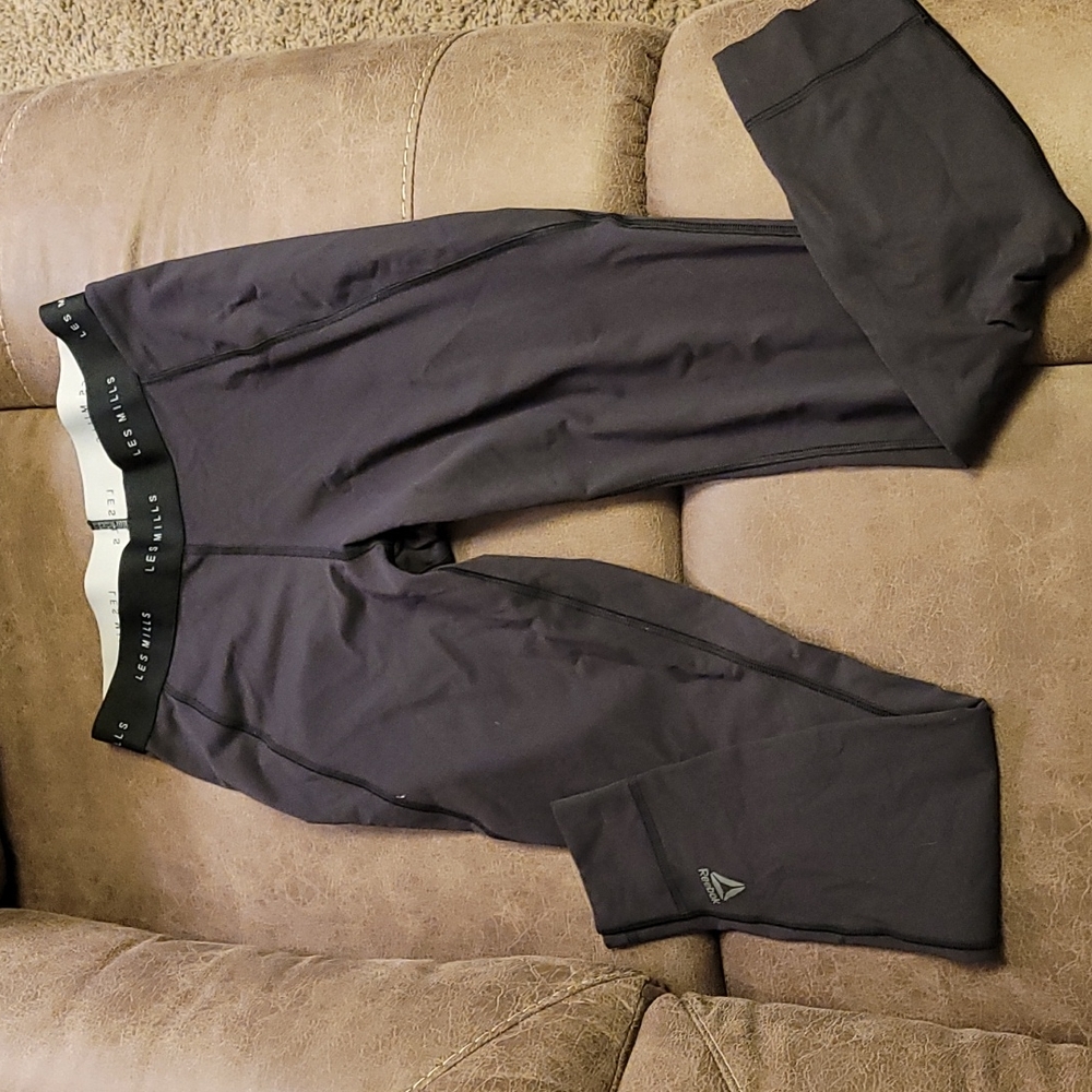 Les Mills X Reebok leggings size M